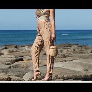 Manaola pants
